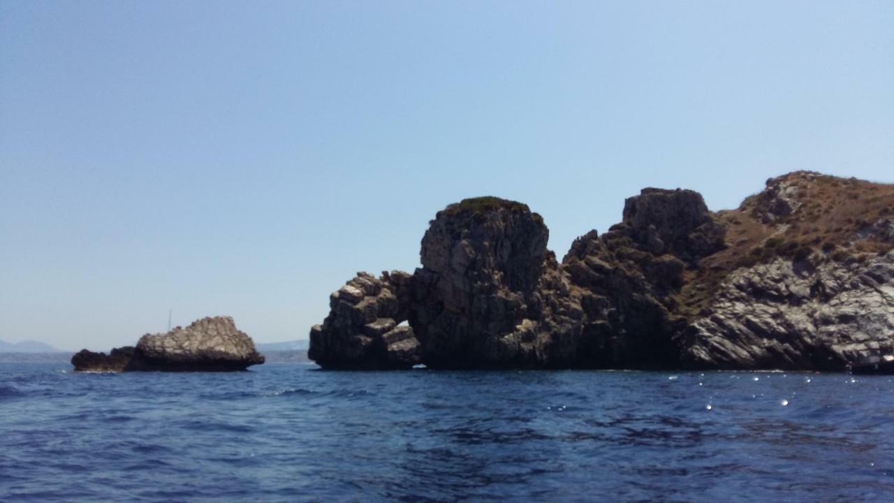 Casa Vacanza Demi Alcamo Marina Eksteriør billede