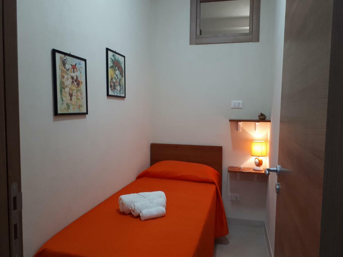 Casa Vacanza Demi Alcamo Marina Eksteriør billede